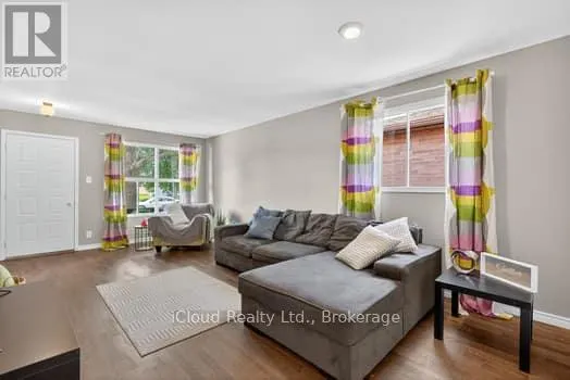 178 MARTINDALE CRESCENT