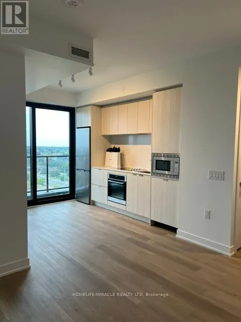 904 - 3009 NOVAR ROAD