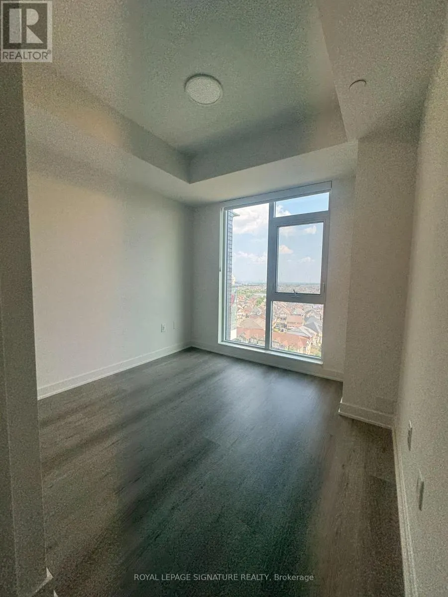 2105 - 40 LAGERFELD DRIVE