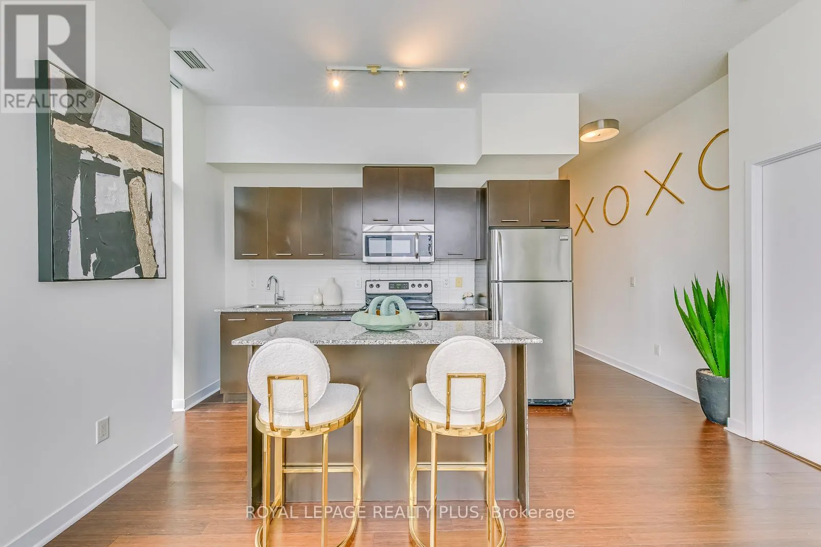 2202 - 365 PRINCE OF WALES DRIVE