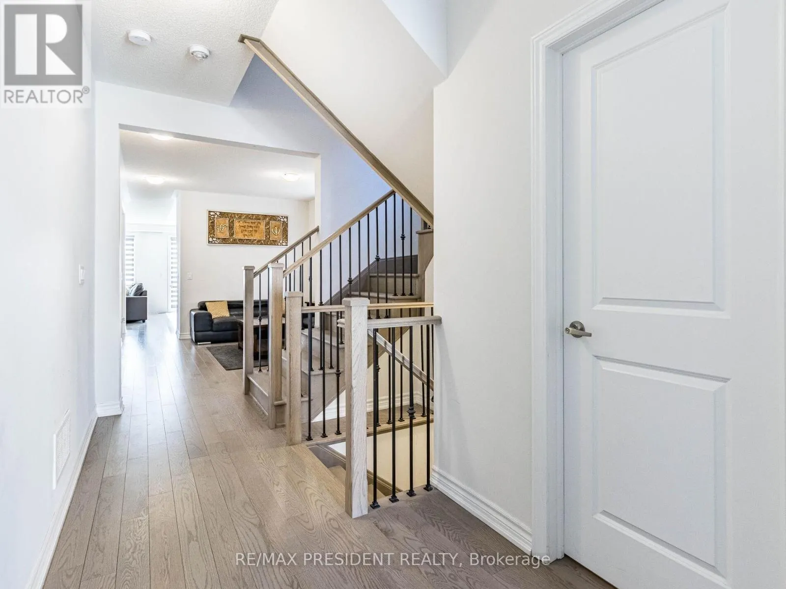 30 CAMINO REAL DRIVE