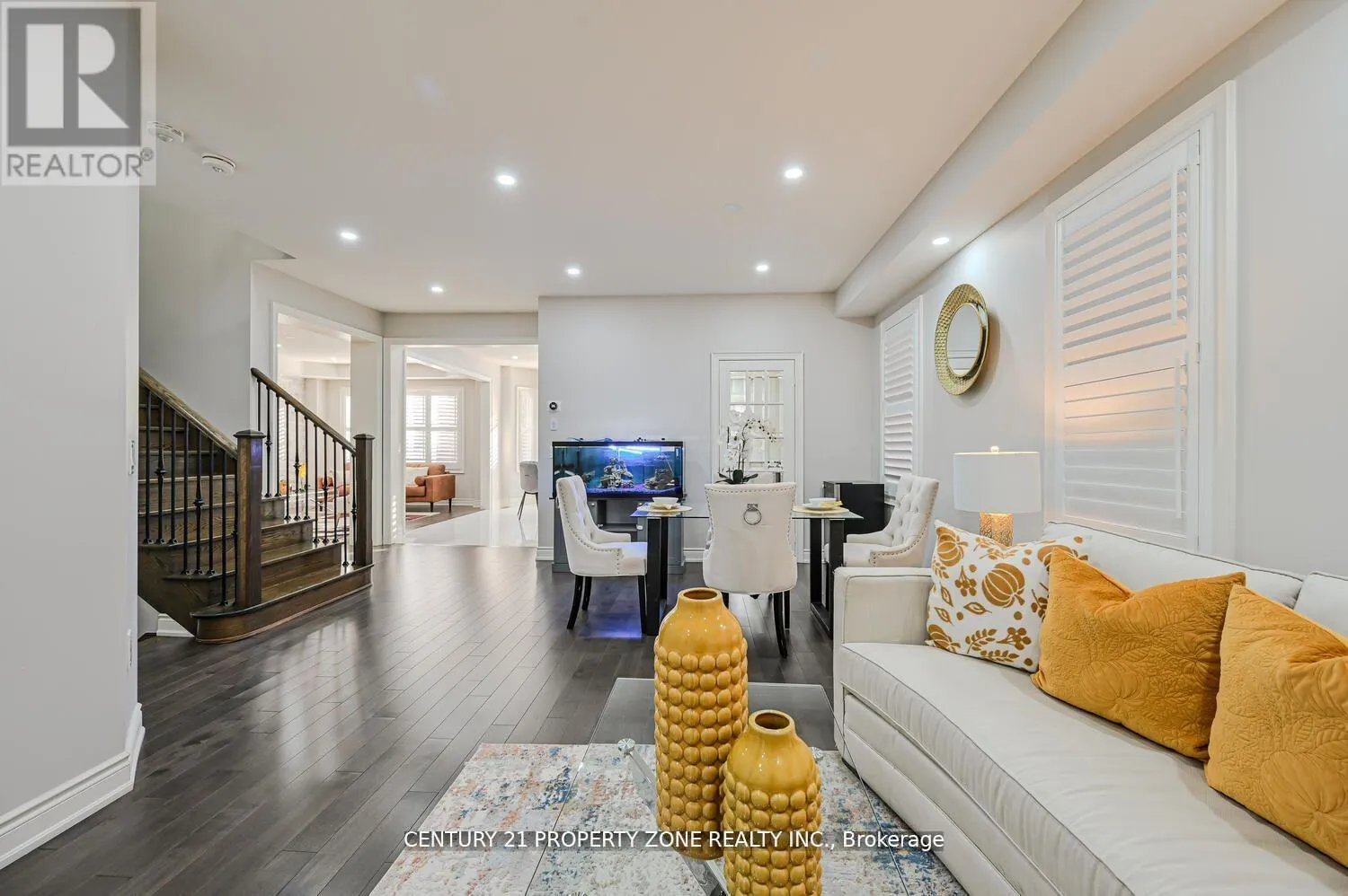 1544 LEGER WAY