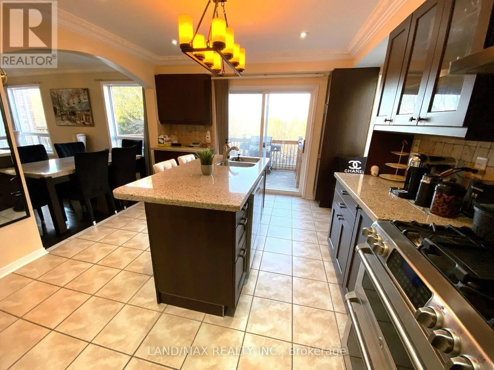 50 CHARLESWOOD CIRCLE