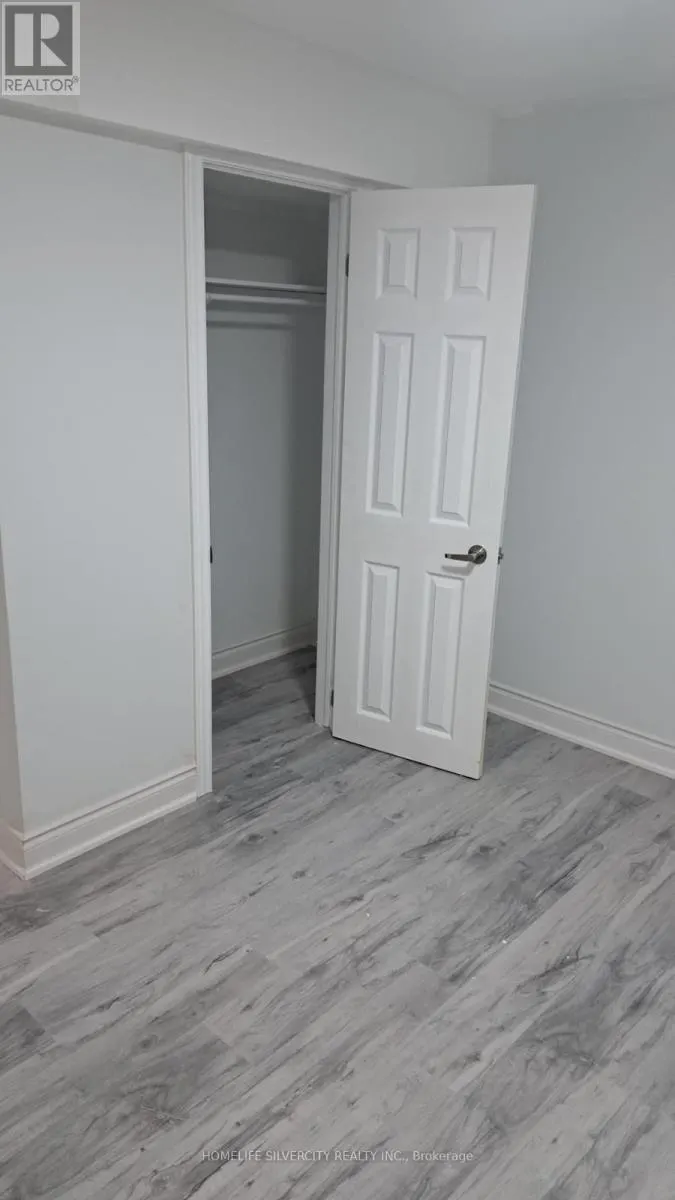 14 REMBRANDT CRESCENT