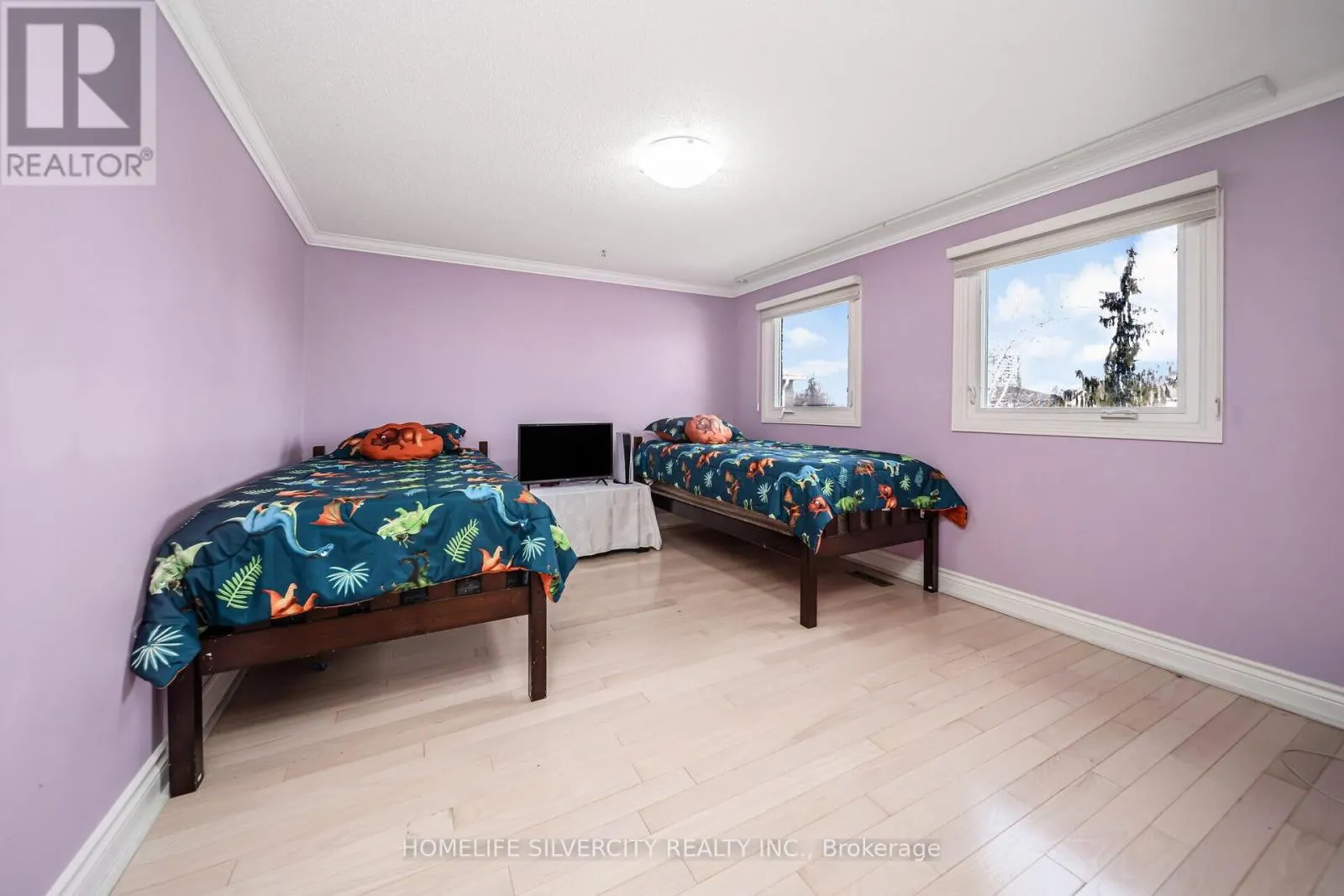 14 REMBRANDT CRESCENT