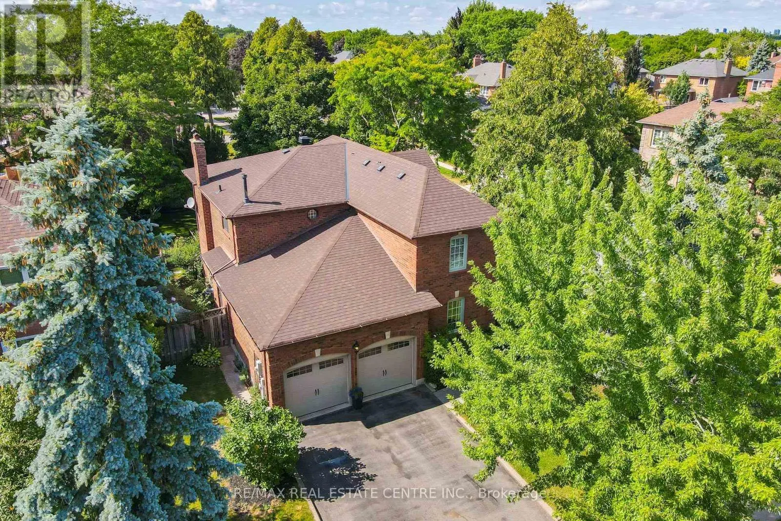 1436 SPRUCEWOOD TERRACE