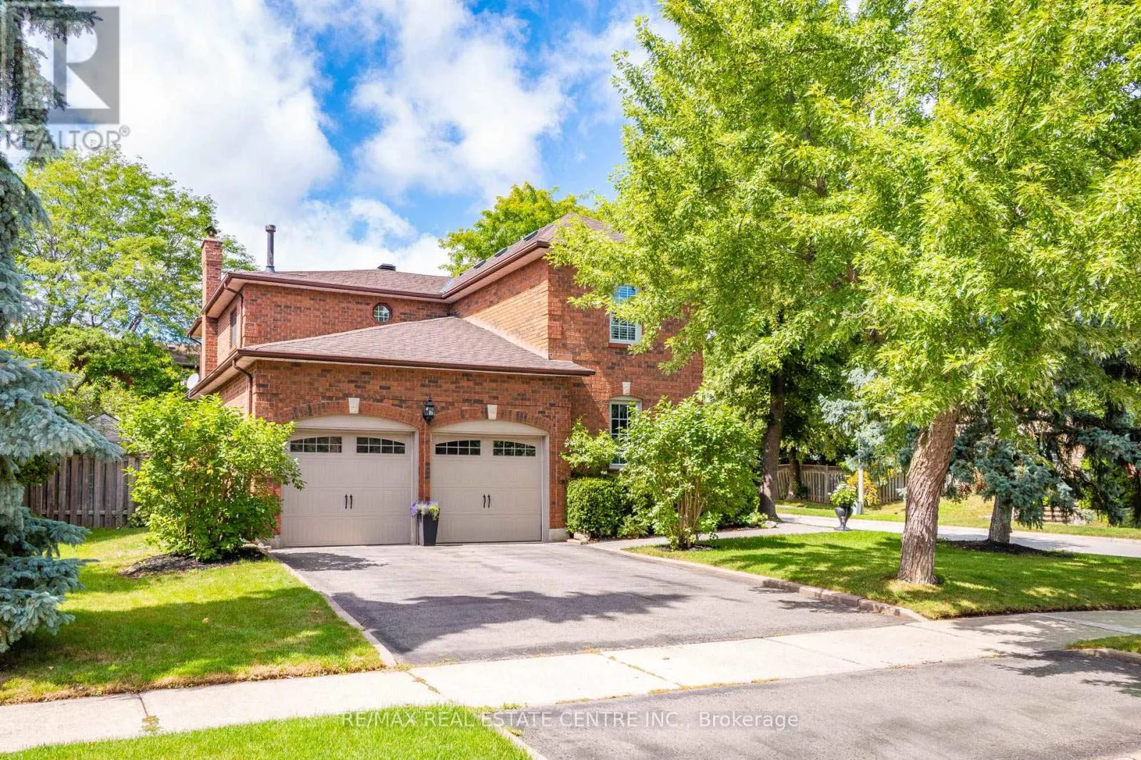 1436 SPRUCEWOOD TERRACE