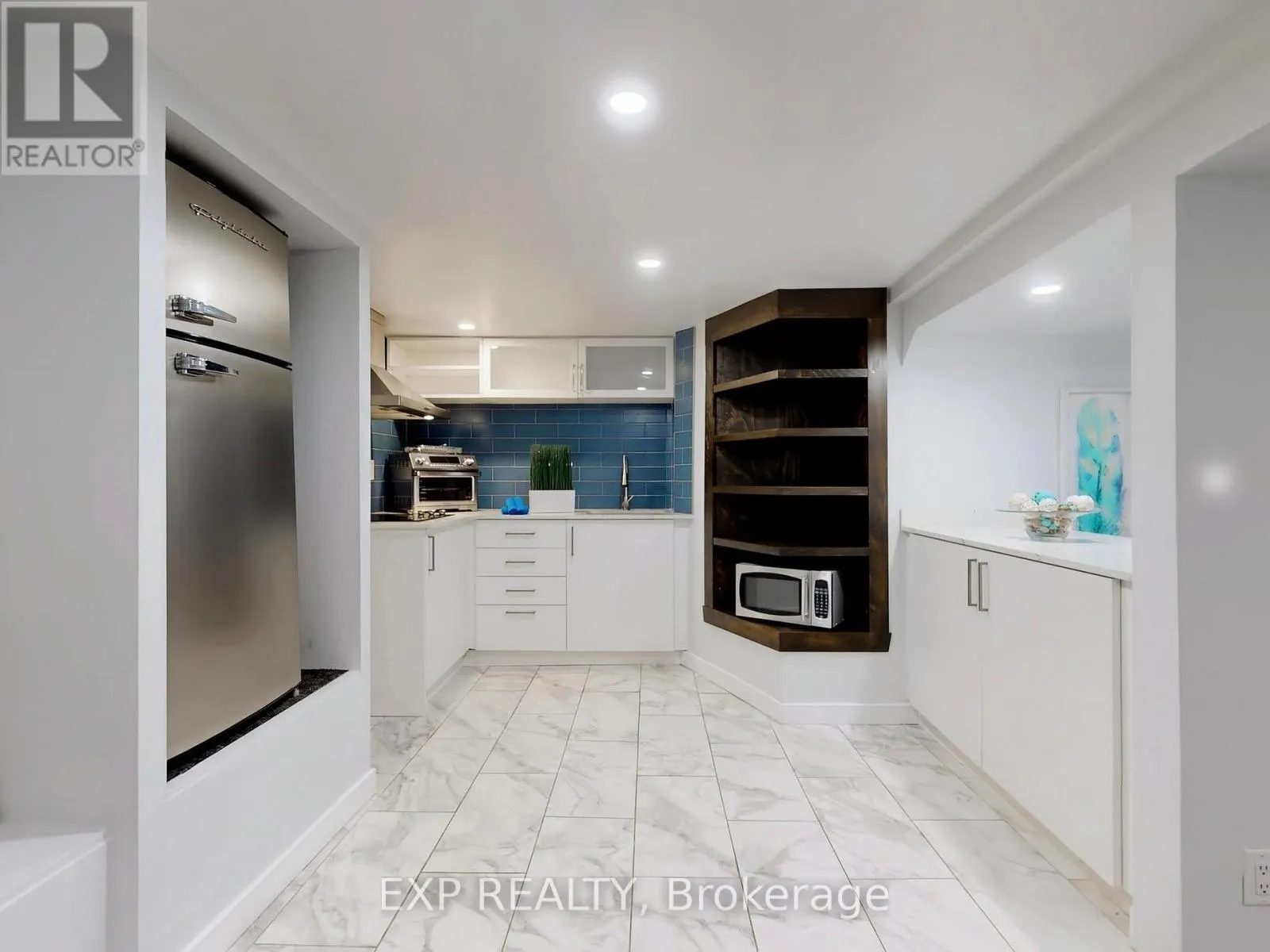 7 DAVID STREET