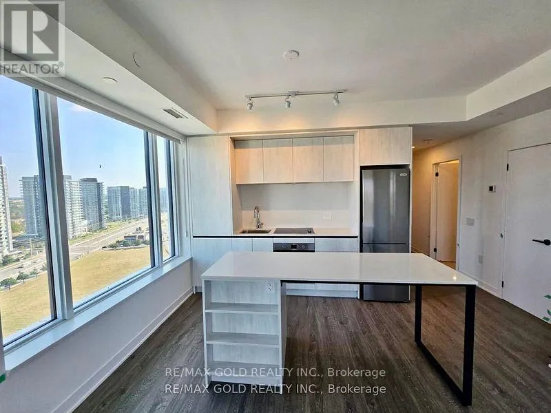 1903 - 2495 EGLINTON AVENUE W