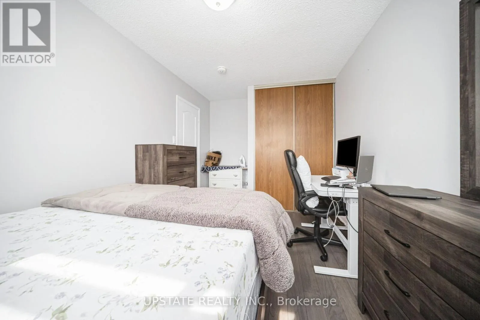 2 TREWARTHA CRESCENT