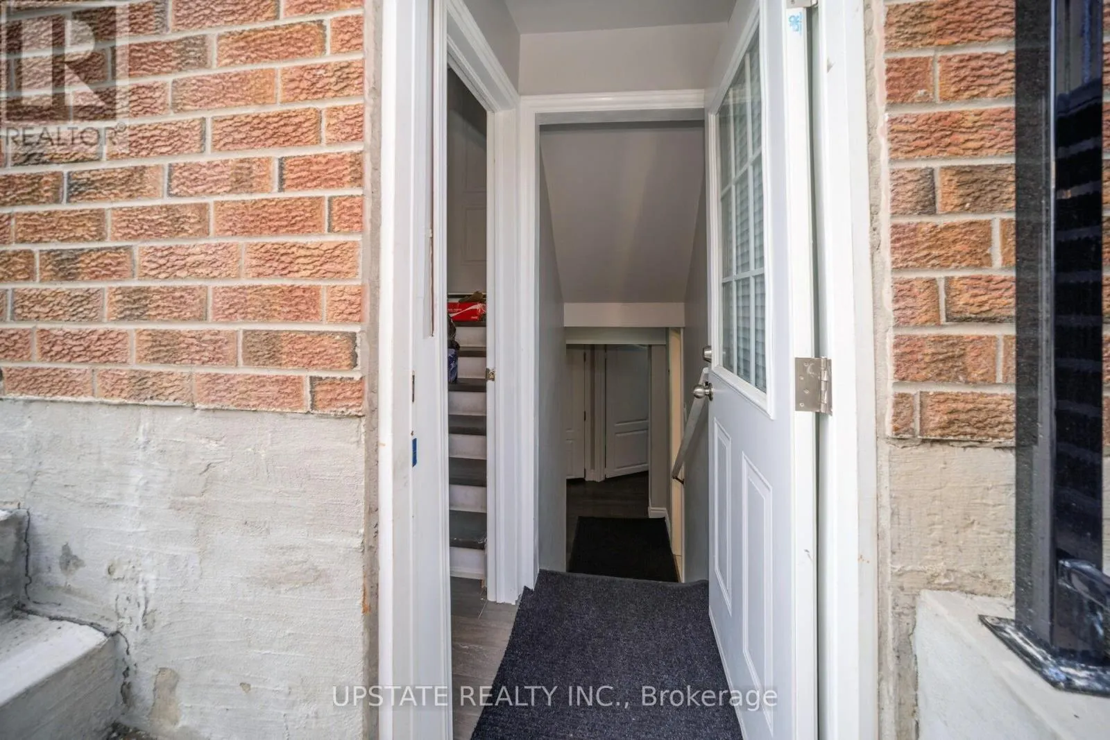 2 TREWARTHA CRESCENT