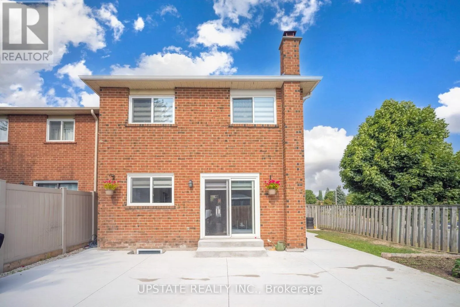 2 TREWARTHA CRESCENT