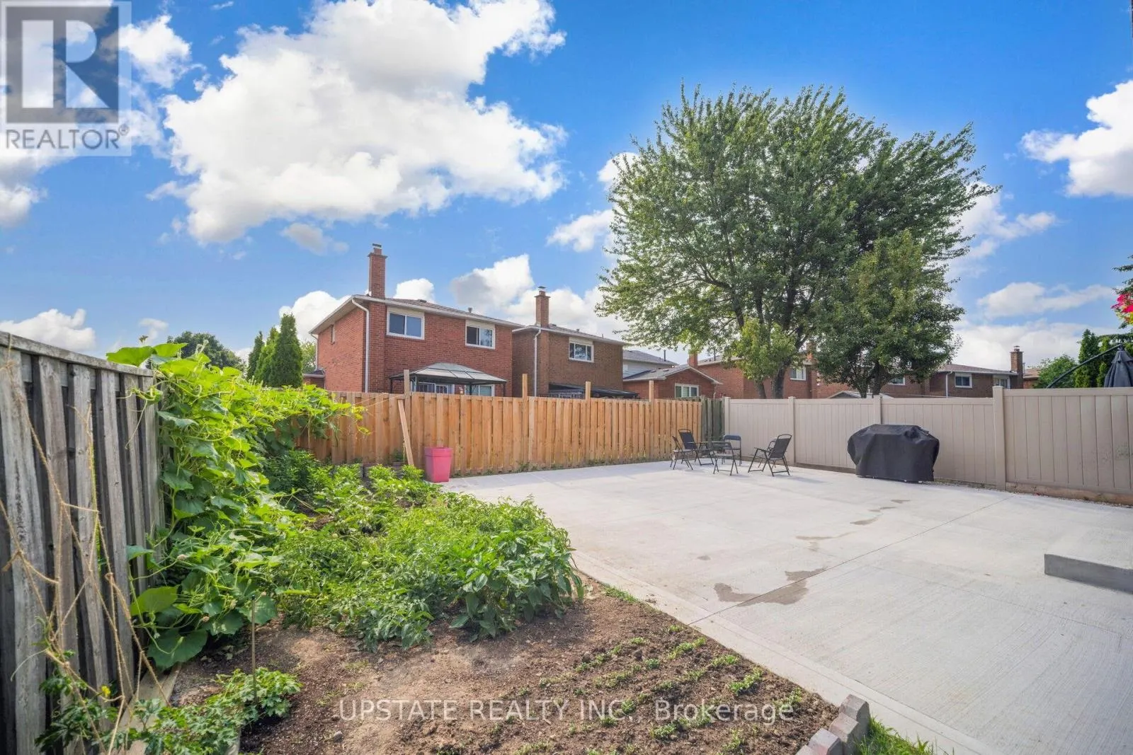2 TREWARTHA CRESCENT