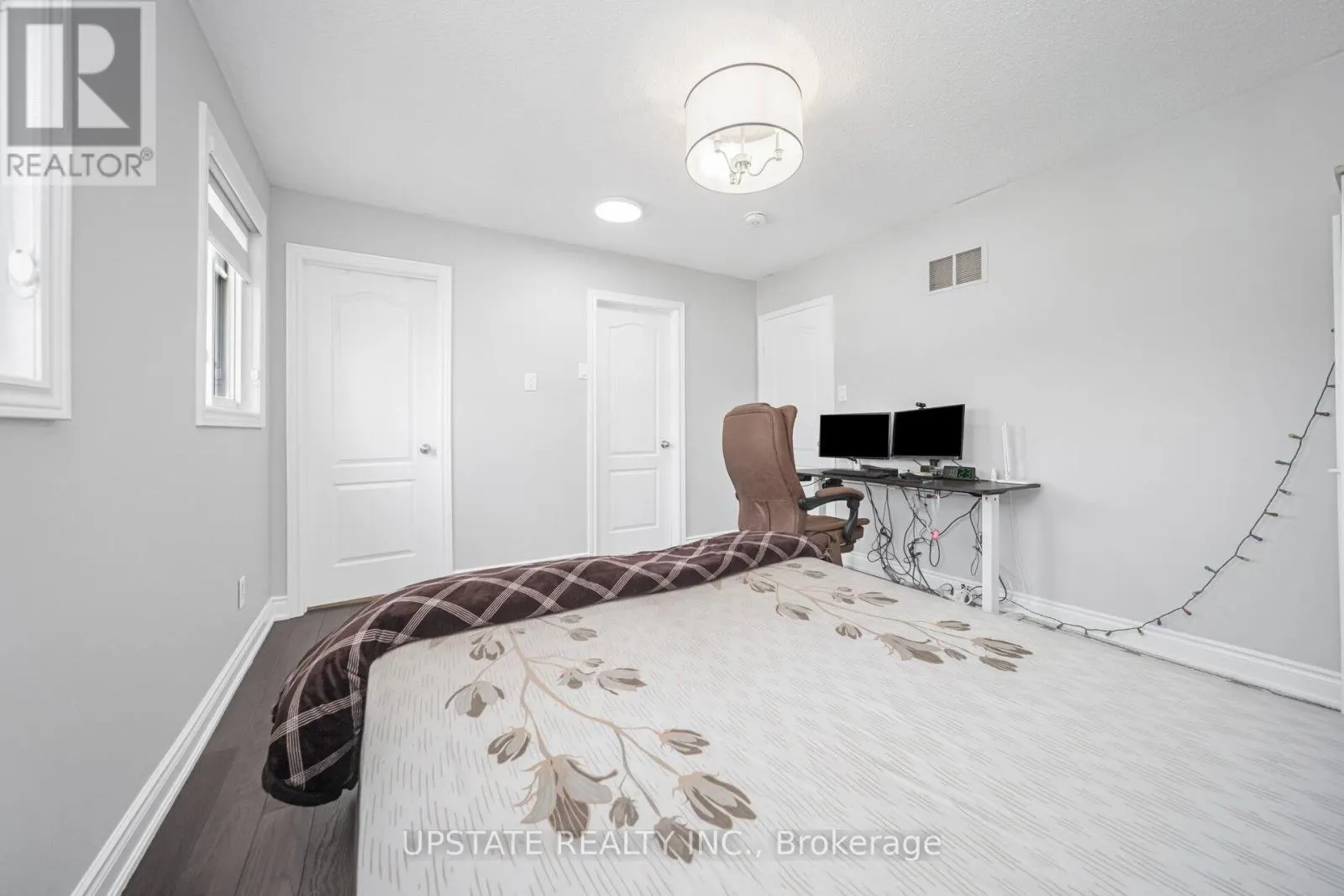 2 TREWARTHA CRESCENT