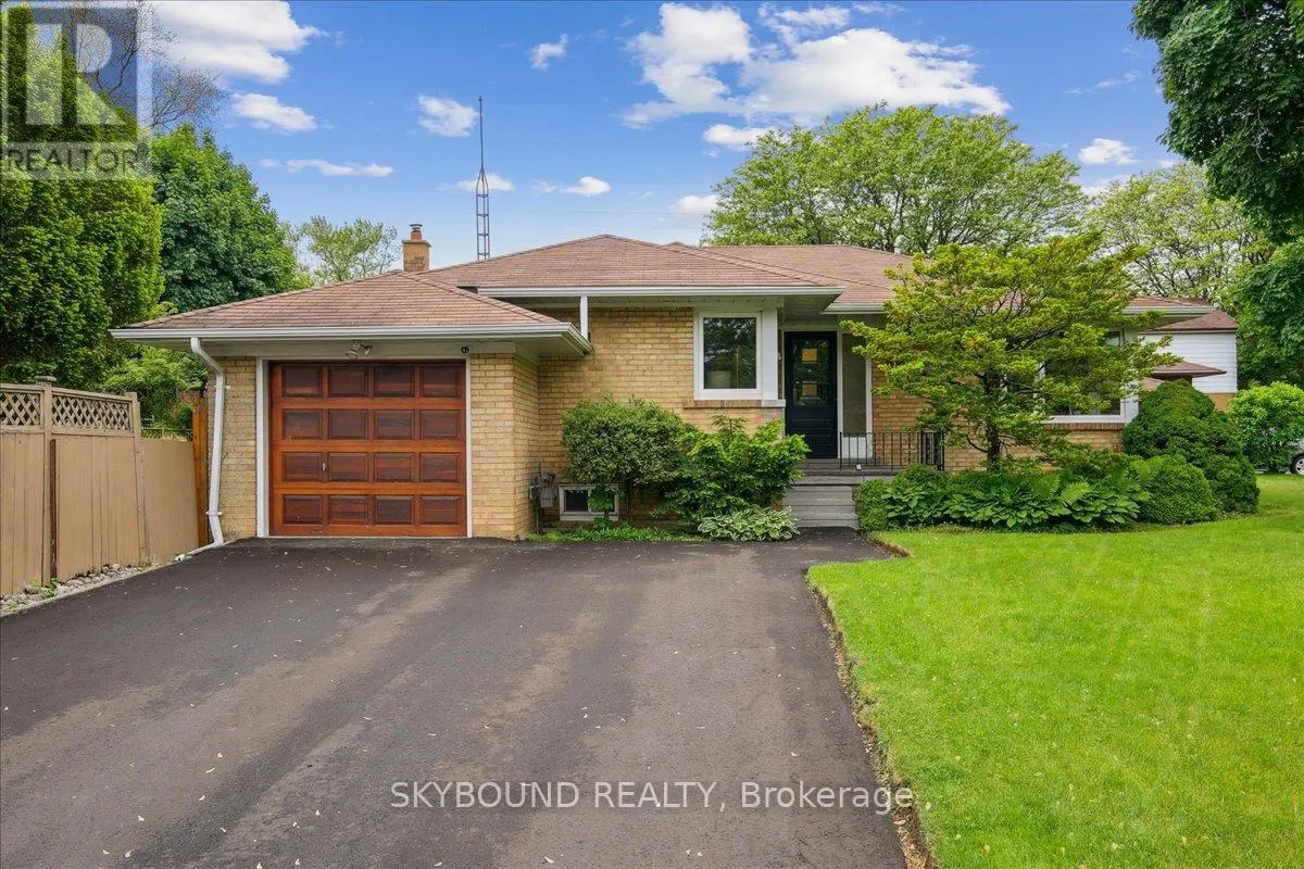 34 APPLEDALE ROAD