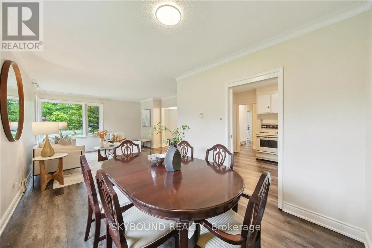 34 APPLEDALE ROAD