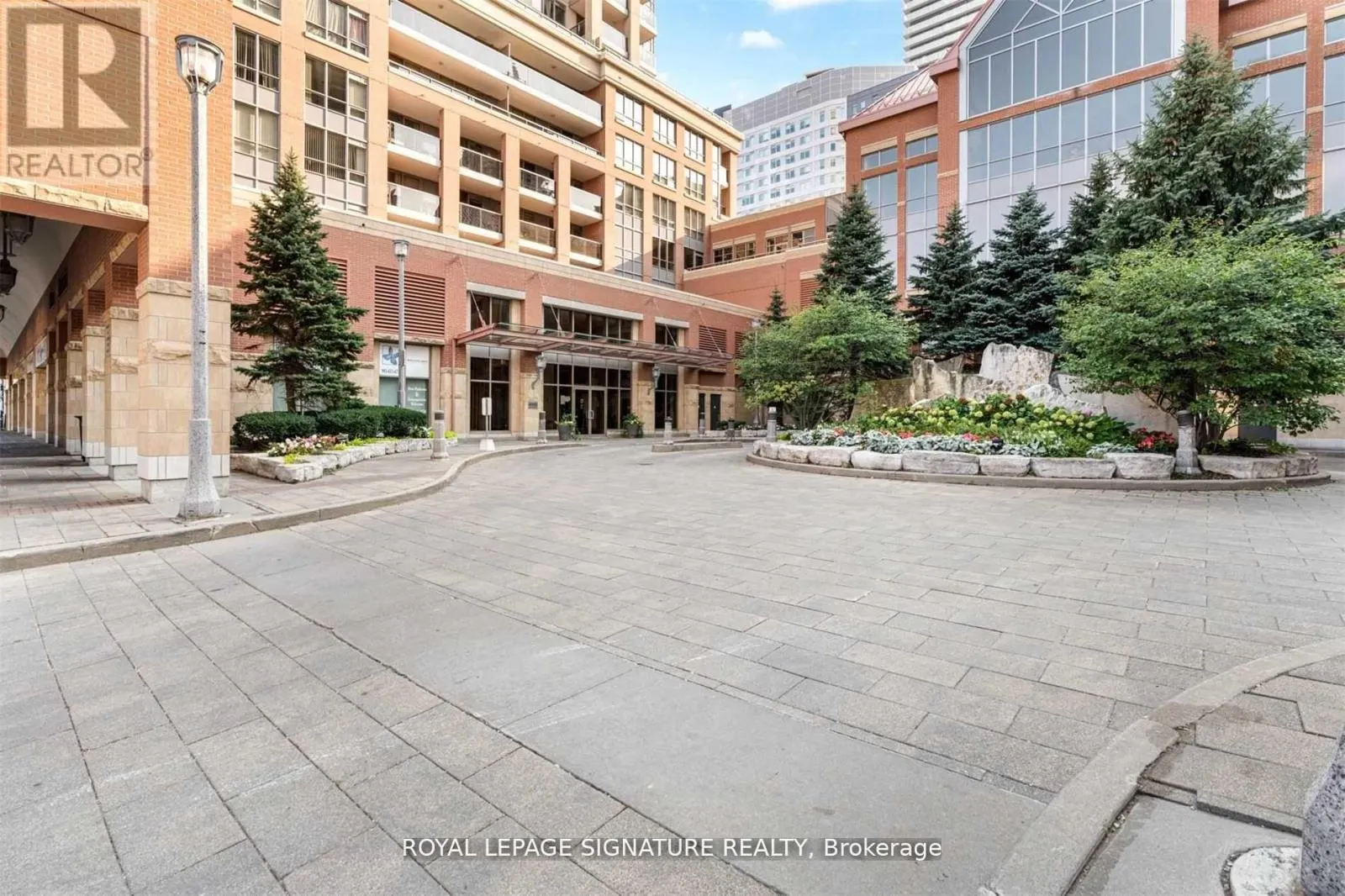 410 - 4090 LIVING ARTS DRIVE