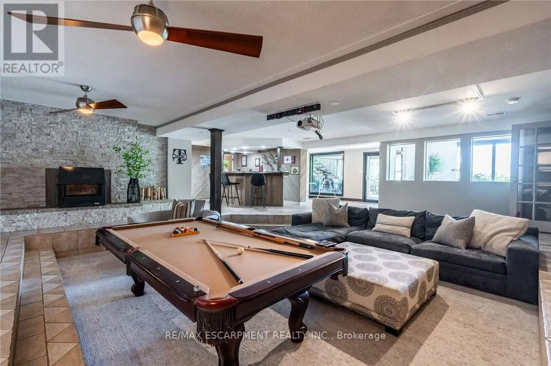 822 DANFORTH PLACE