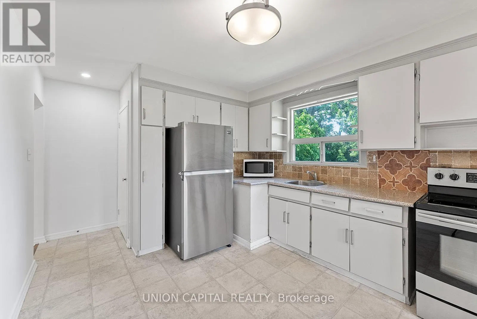 MAIN - 379 TAMARACK CIRCLE