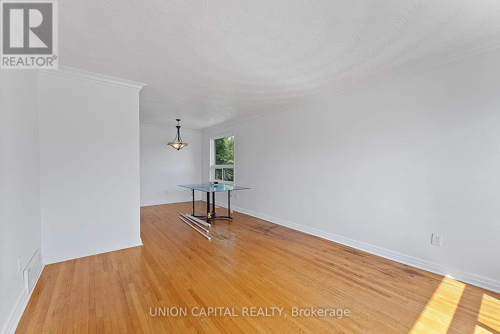MAIN - 379 TAMARACK CIRCLE