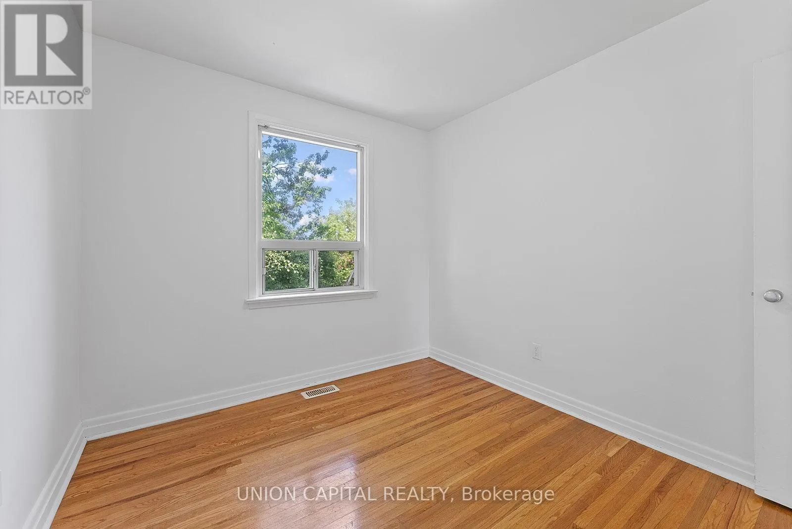 MAIN - 379 TAMARACK CIRCLE