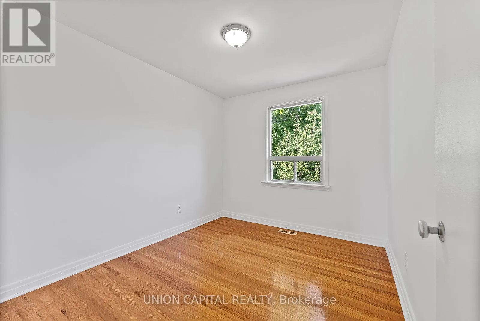 LOWER - 379 TAMARACK CIRCLE