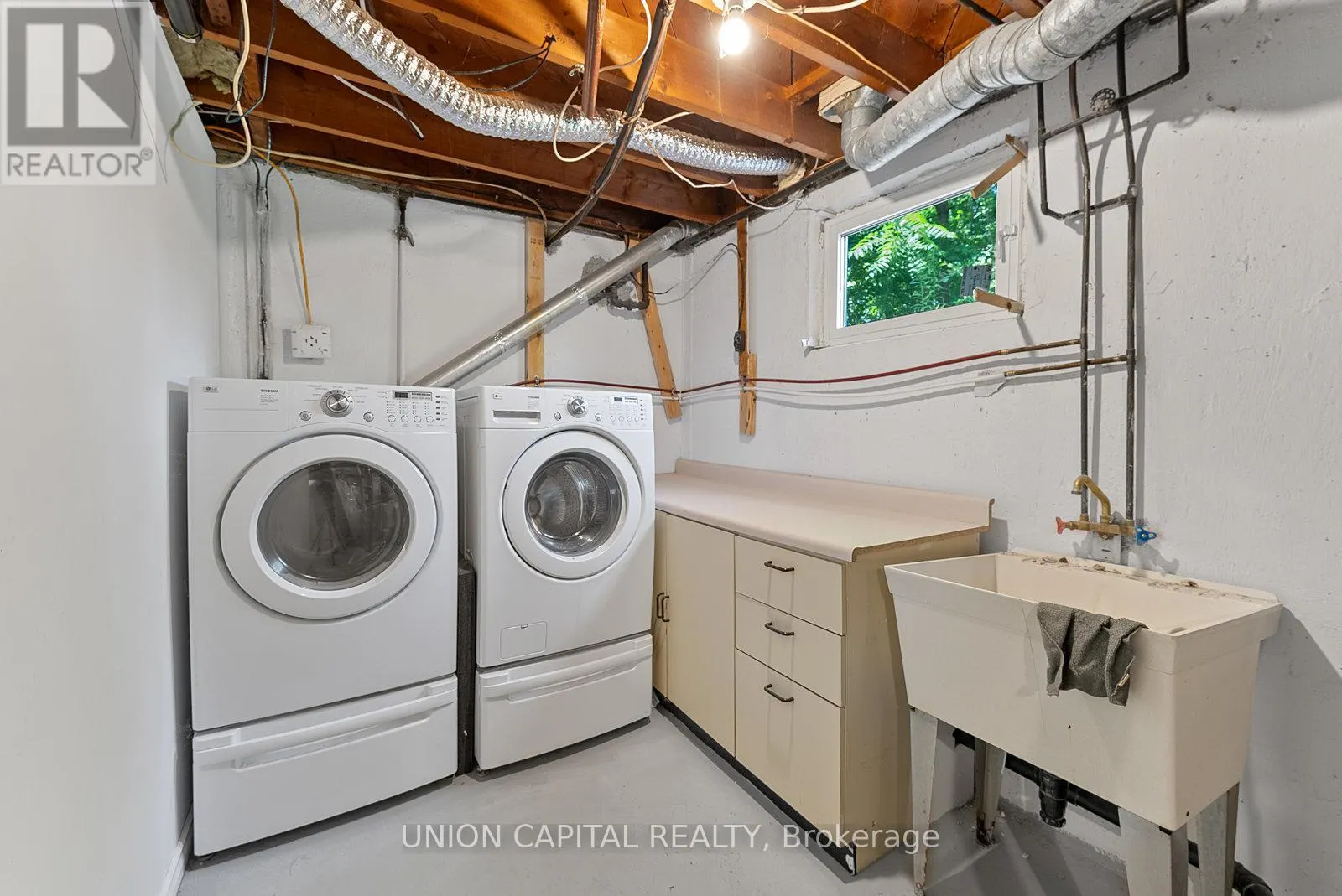 LOWER - 379 TAMARACK CIRCLE