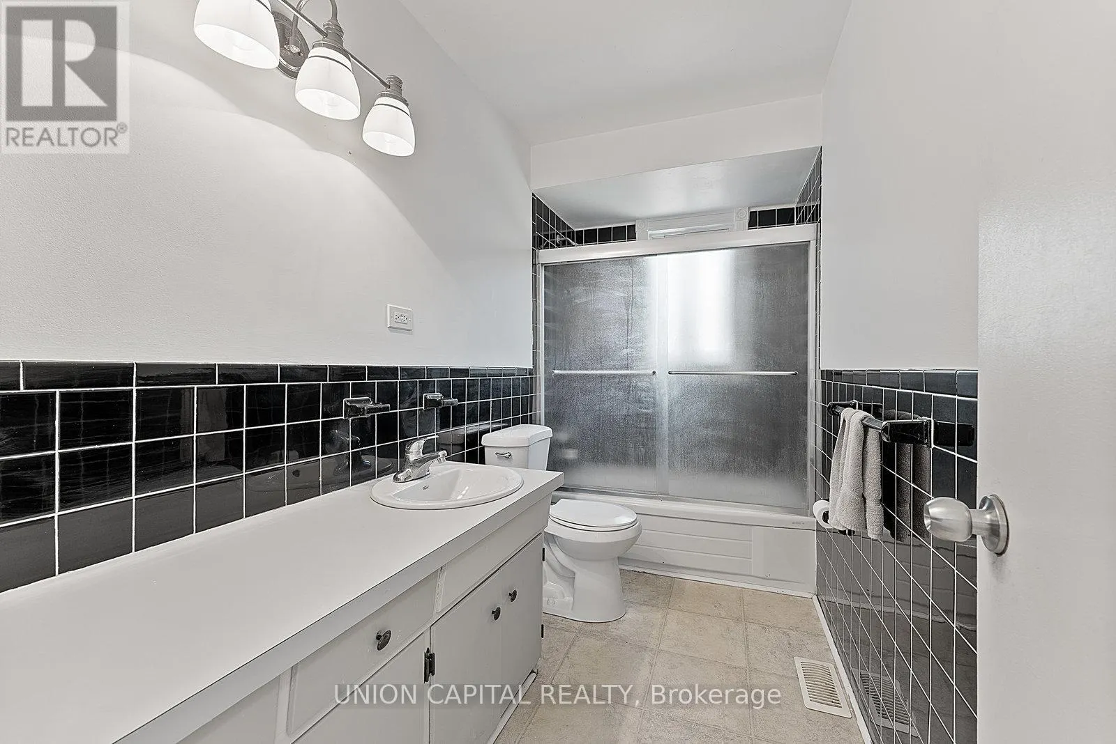 LOWER - 379 TAMARACK CIRCLE