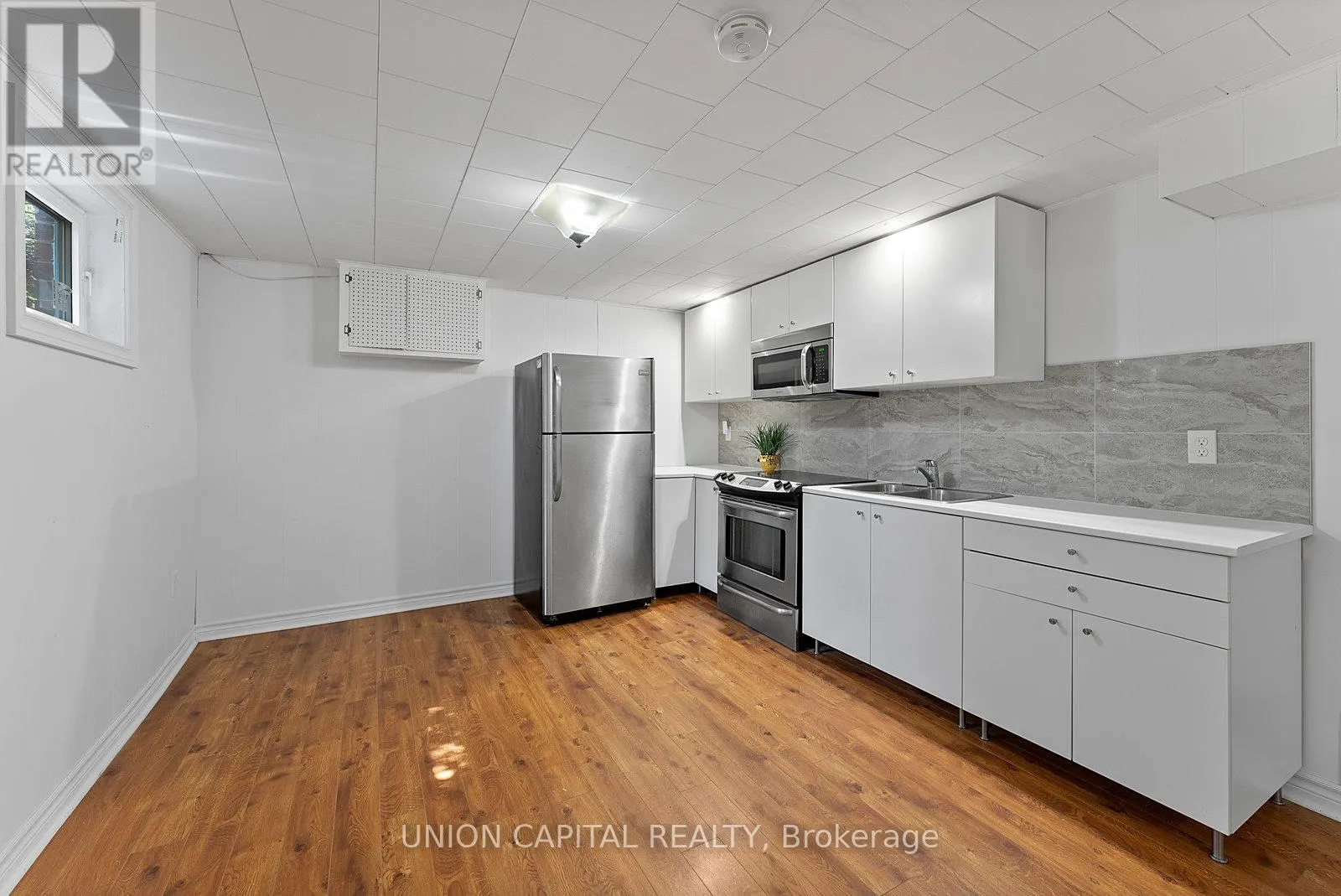 LOWER - 379 TAMARACK CIRCLE