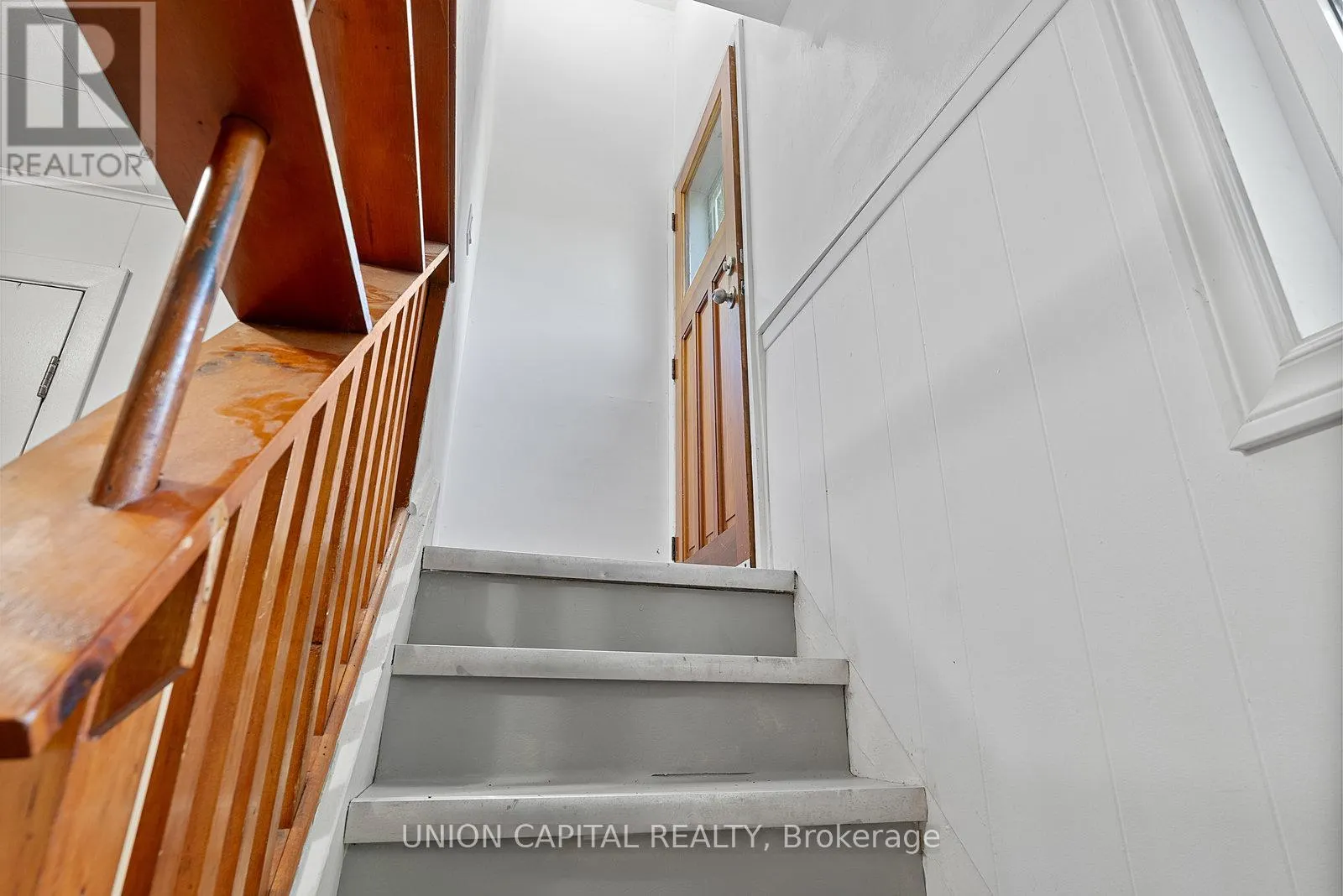 LOWER - 379 TAMARACK CIRCLE