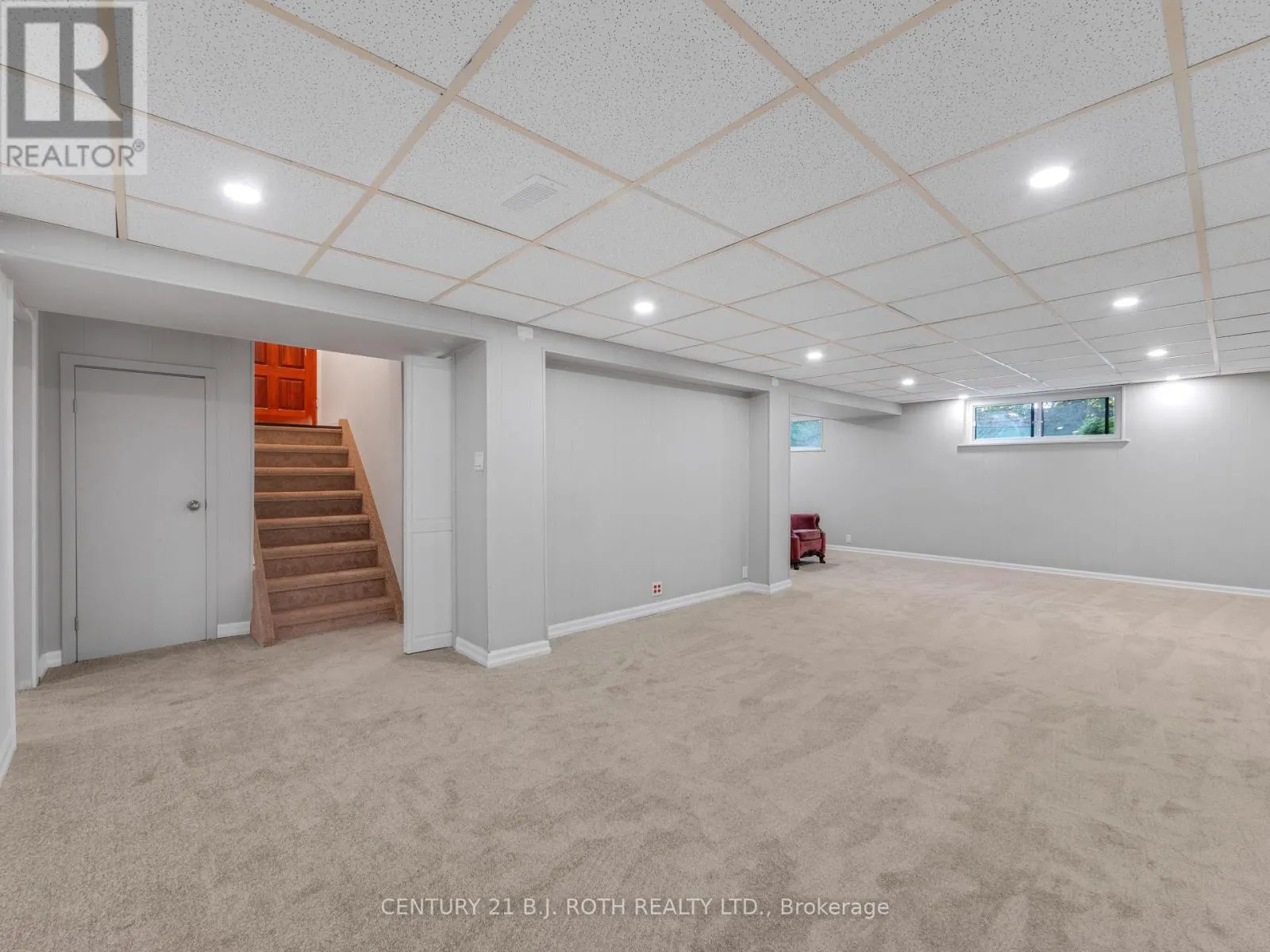 10 BLOORLEA CRESCENT