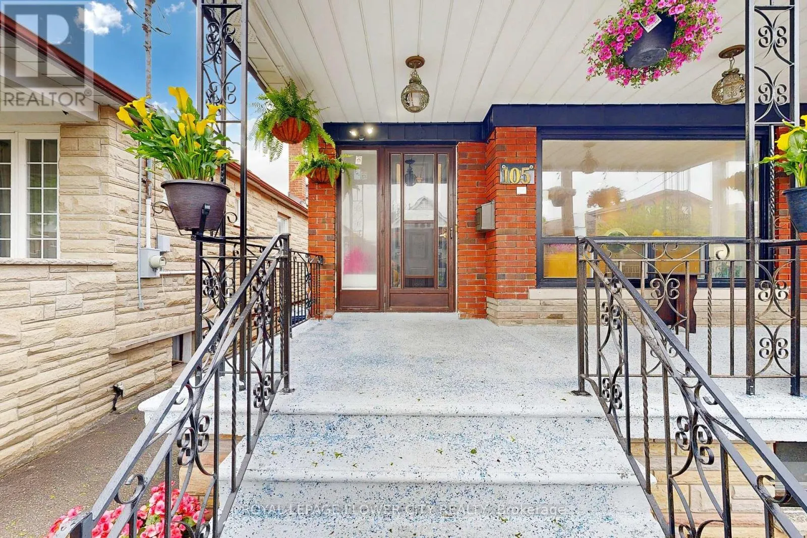 105 LIVINGSTONE AVENUE