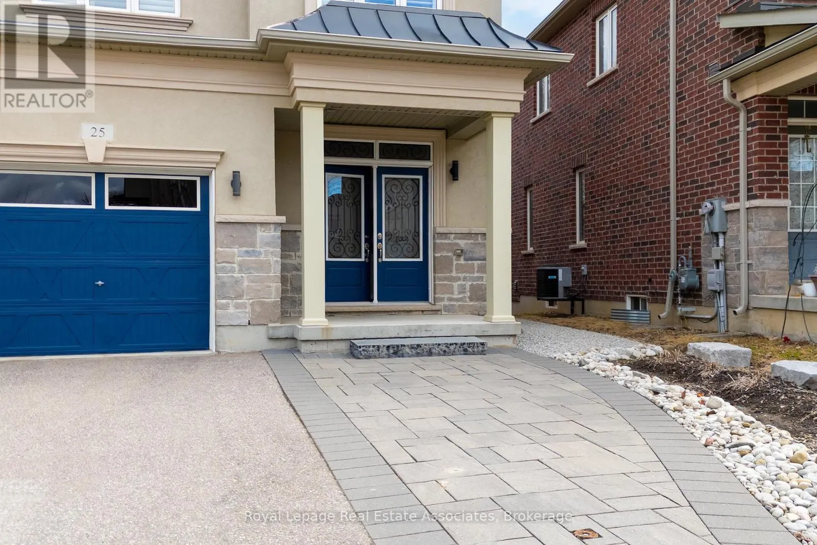 25 UPPER CANADA COURT