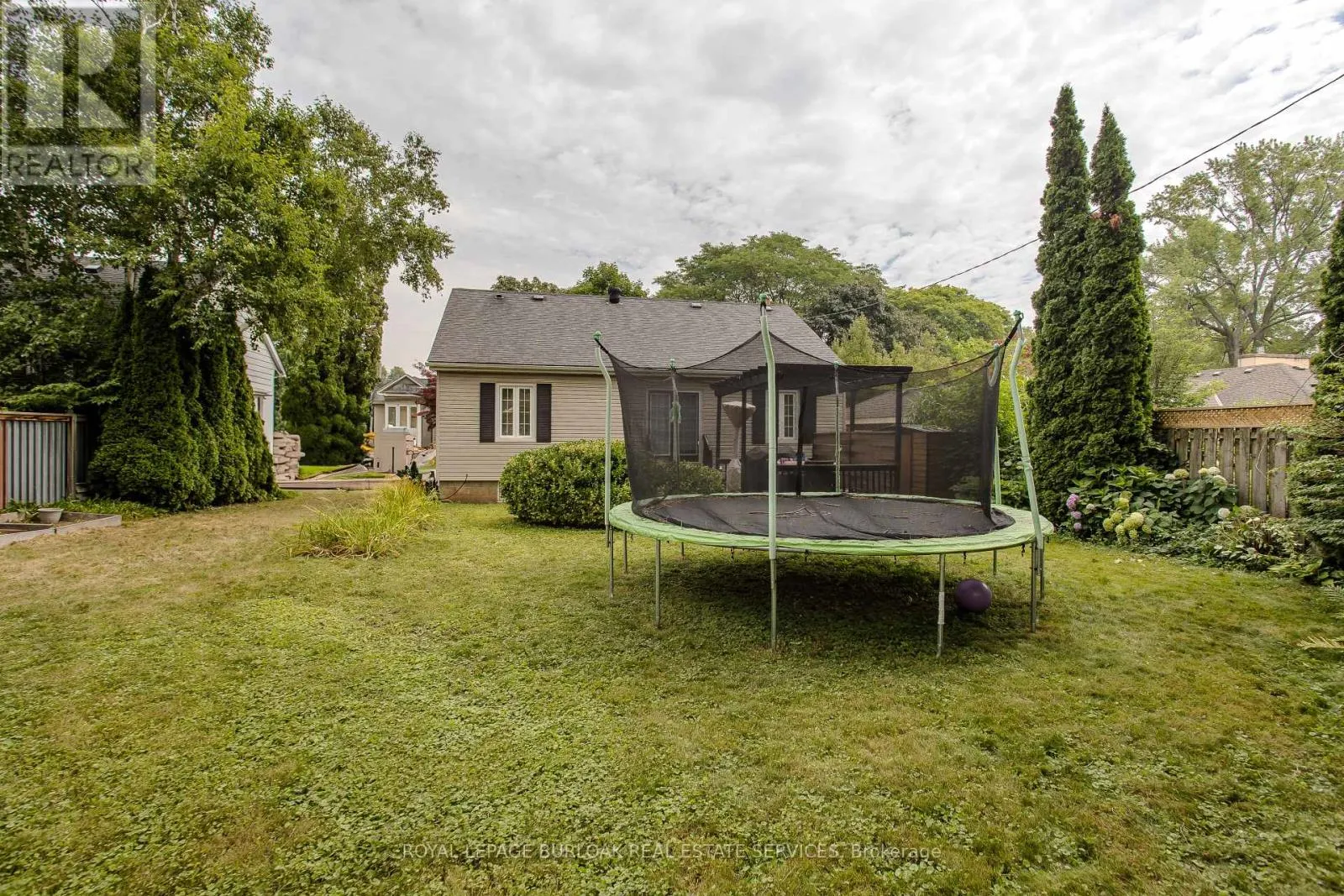 936 HARVEY PLACE
