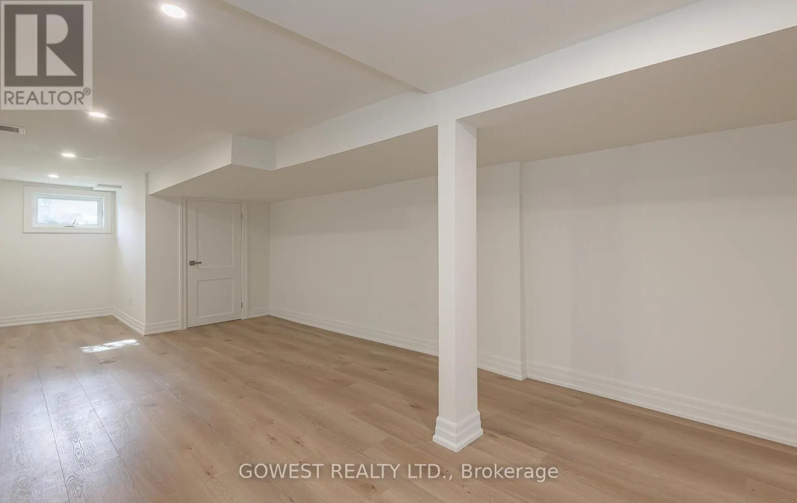 28 ALLONSIUS DRIVE