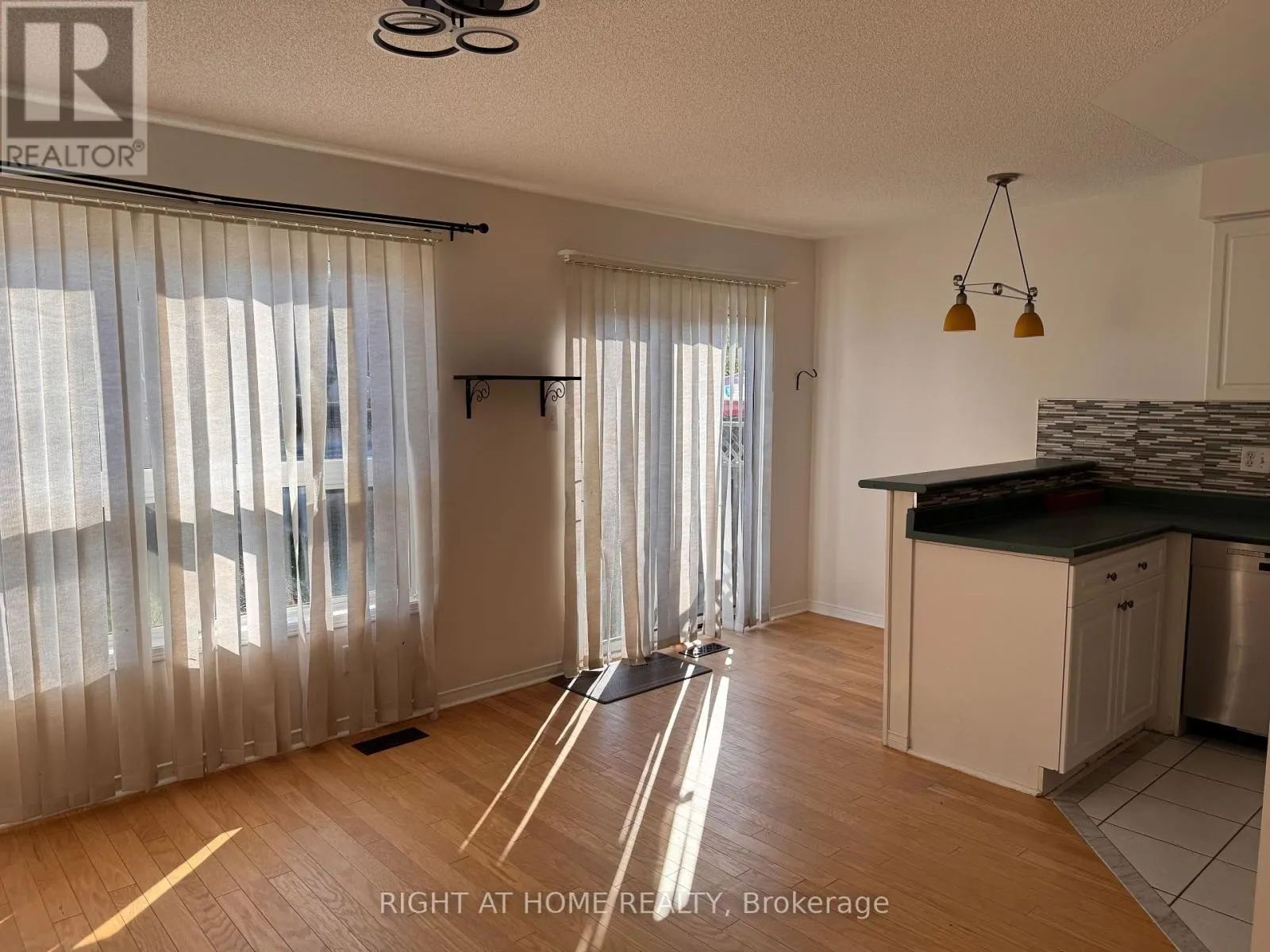 22 TILLER TRAIL