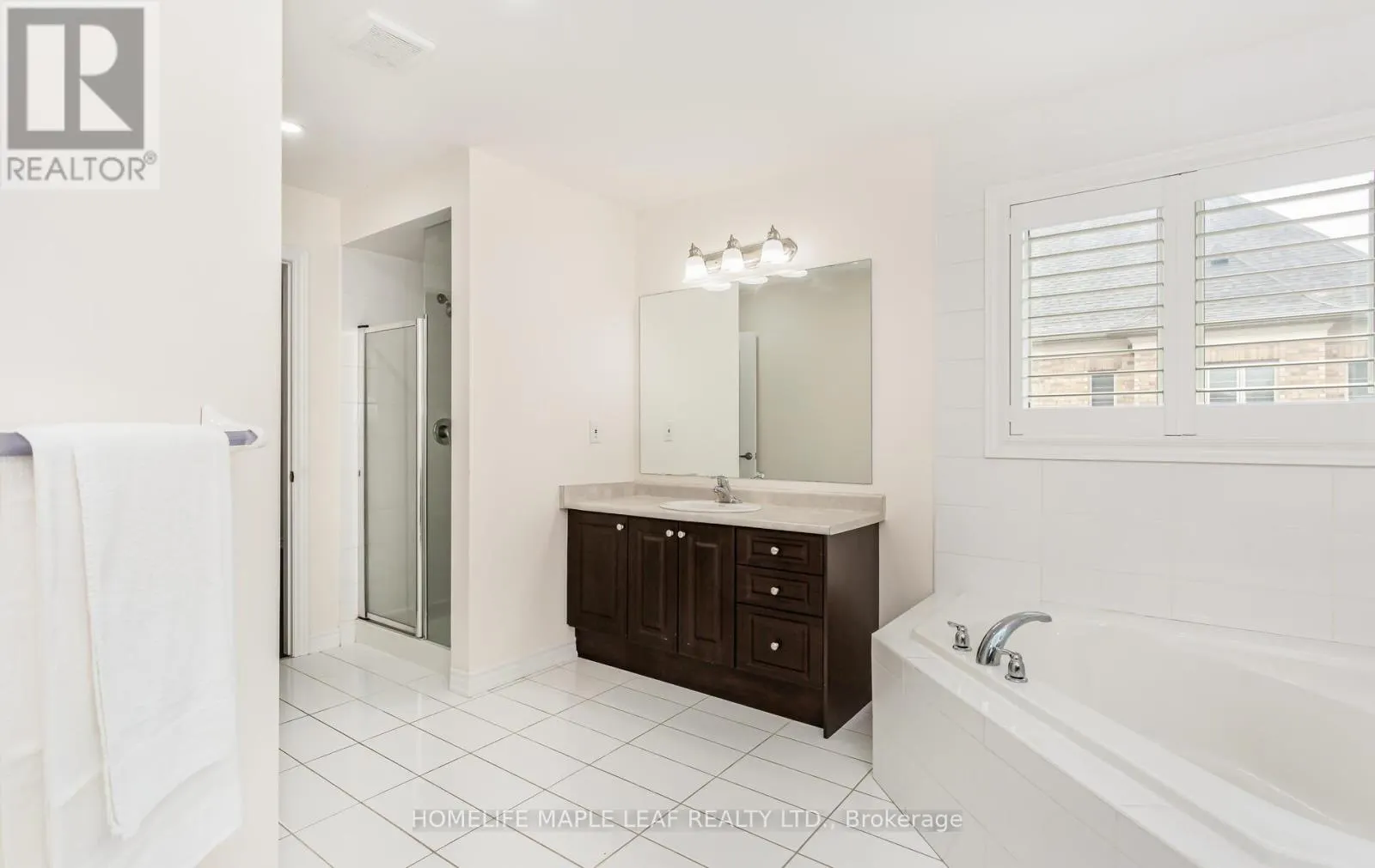 11 CLOVERHAVEN ROAD