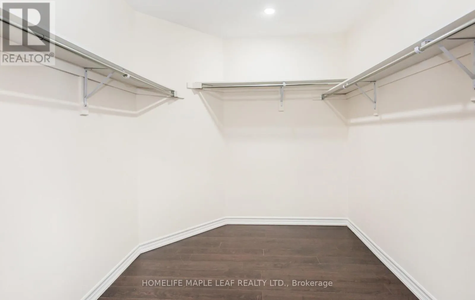 11 CLOVERHAVEN ROAD