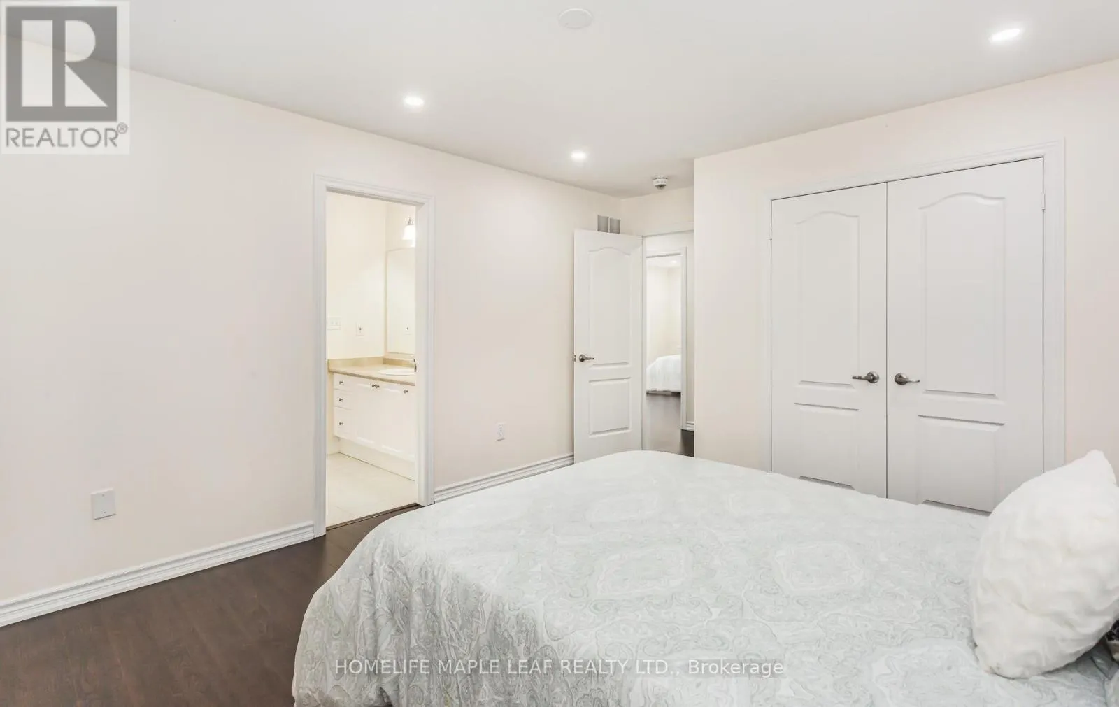 11 CLOVERHAVEN ROAD