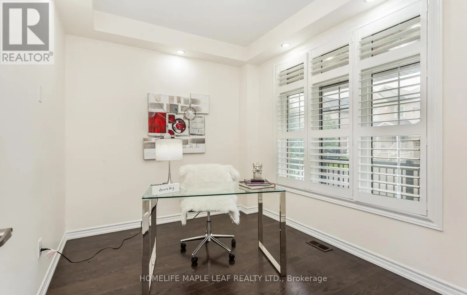 11 CLOVERHAVEN ROAD