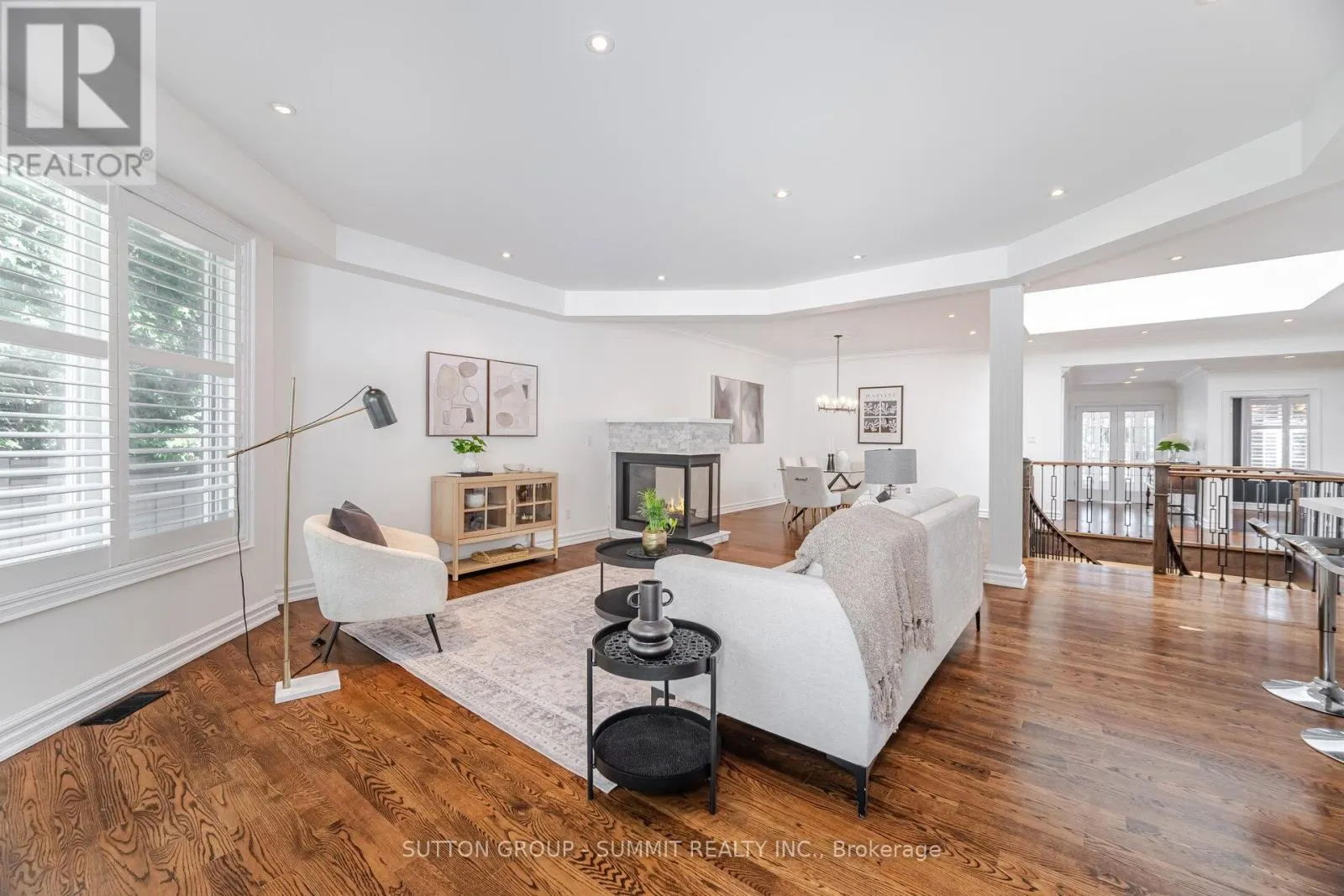 1195 CRESTDALE ROAD