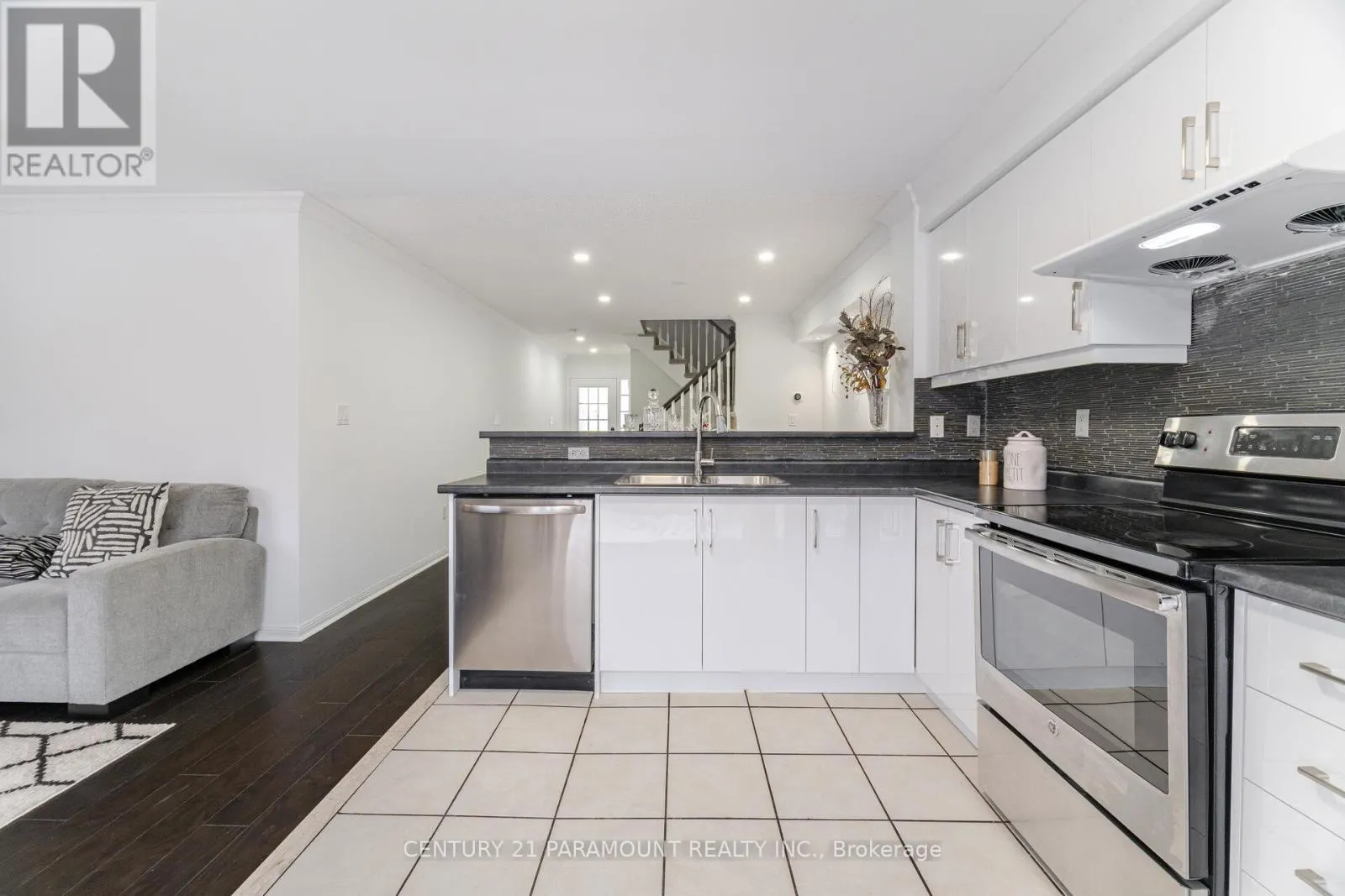 2159 BARONWOOD DRIVE