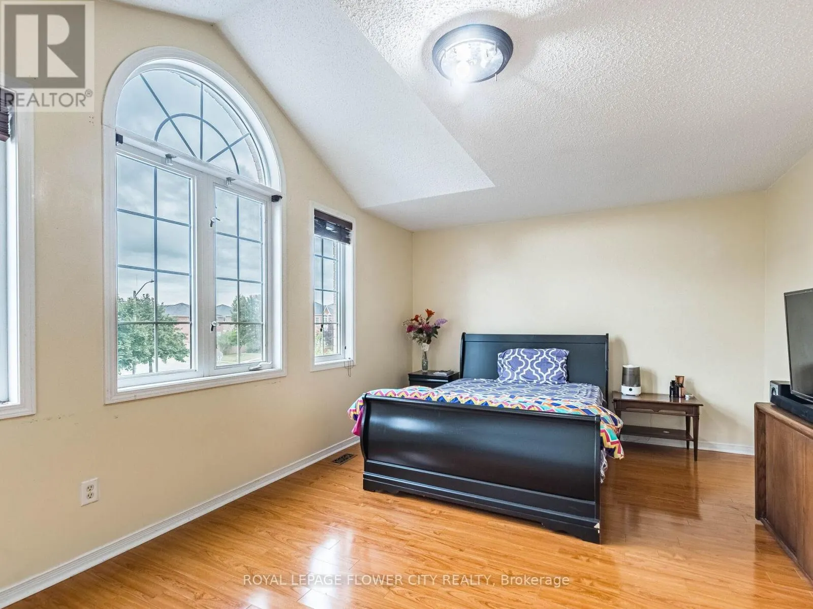 58 PERTOSA DRIVE