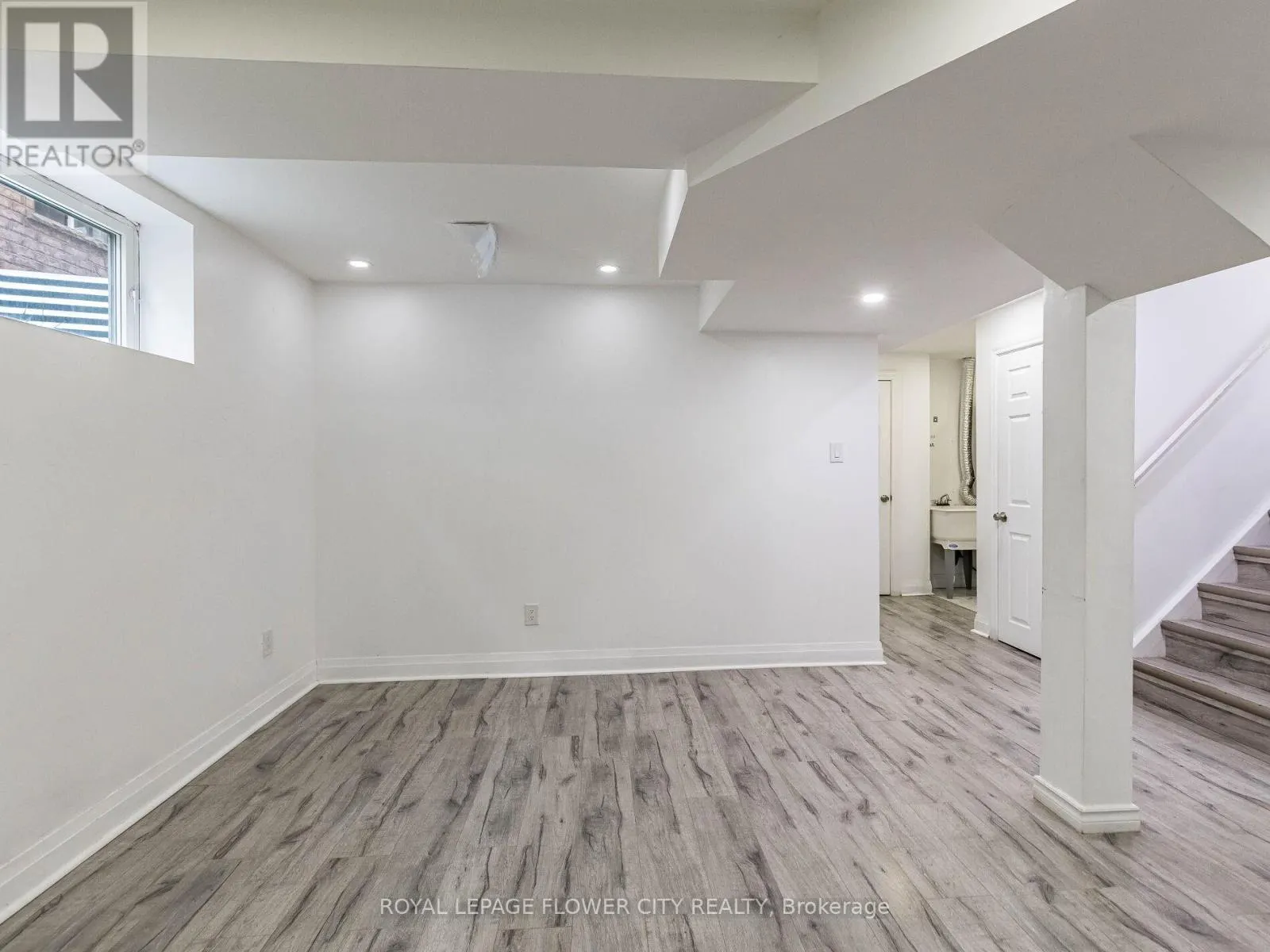 58 PERTOSA DRIVE