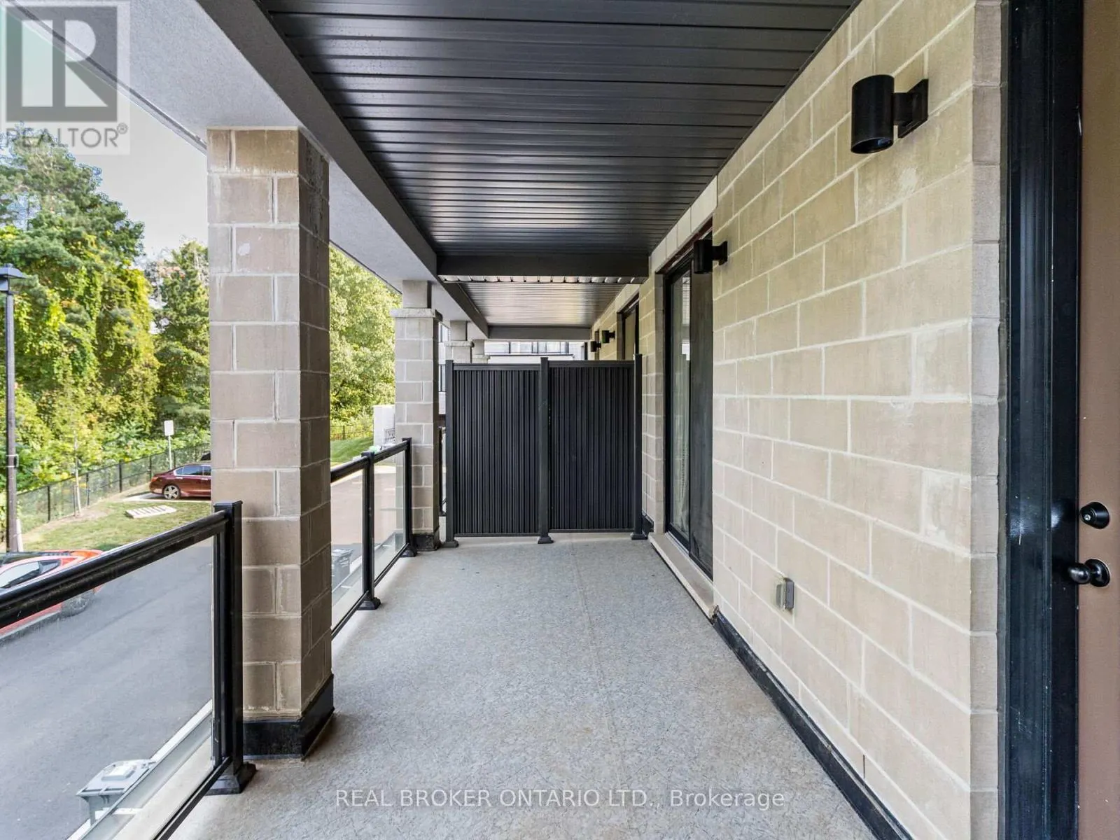 45 - 45 KNOTSBERRY CIRCLE