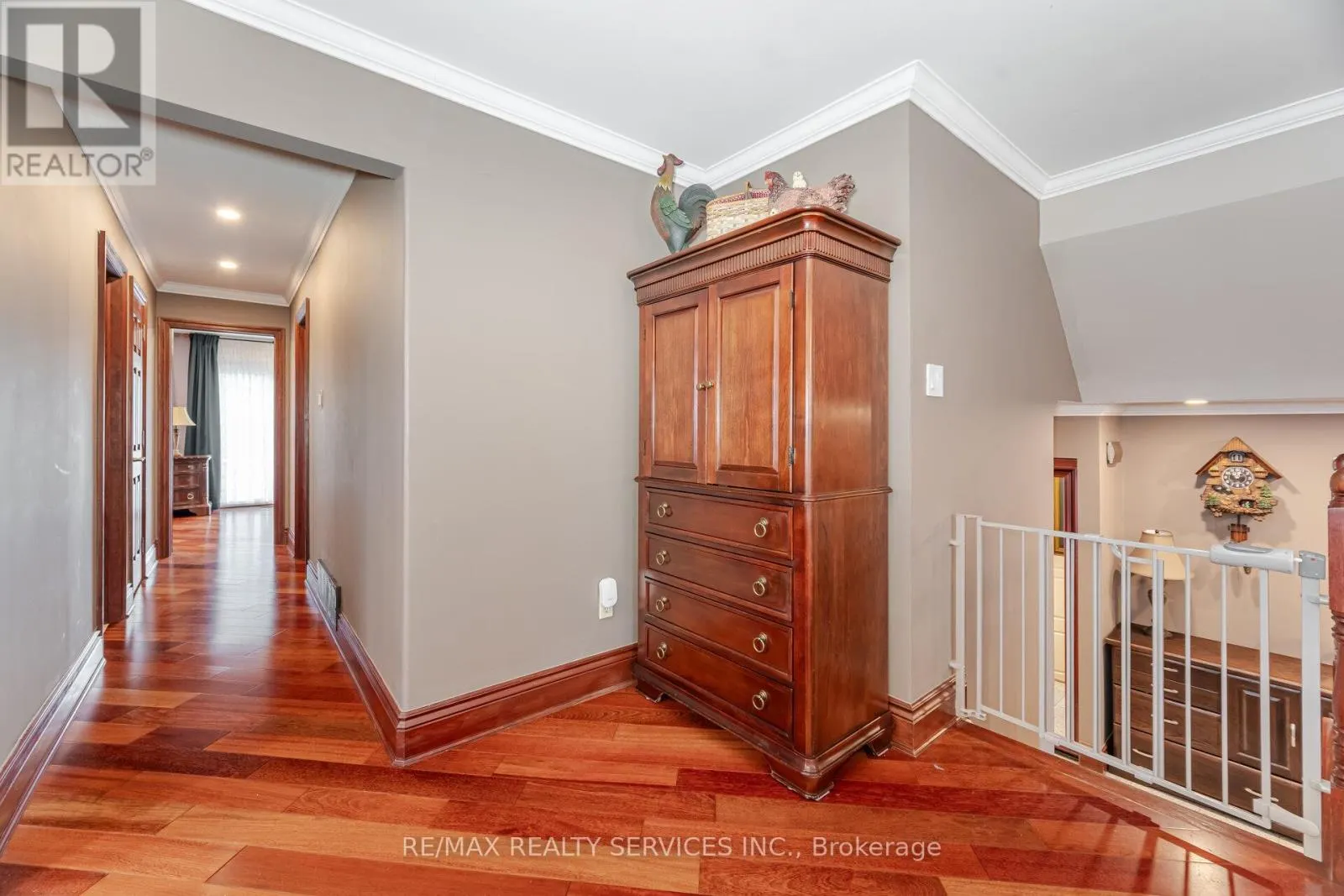 38 GRASSMERE CRESCENT