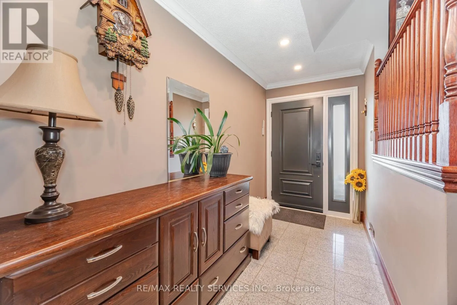 38 GRASSMERE CRESCENT