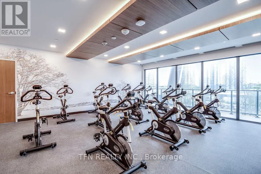 M5 - 20 SHORE BREEZE DRIVE