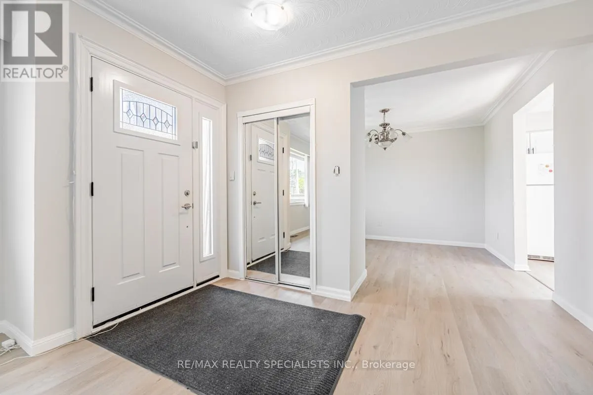 UPPER - 1362 CAWTHRA ROAD