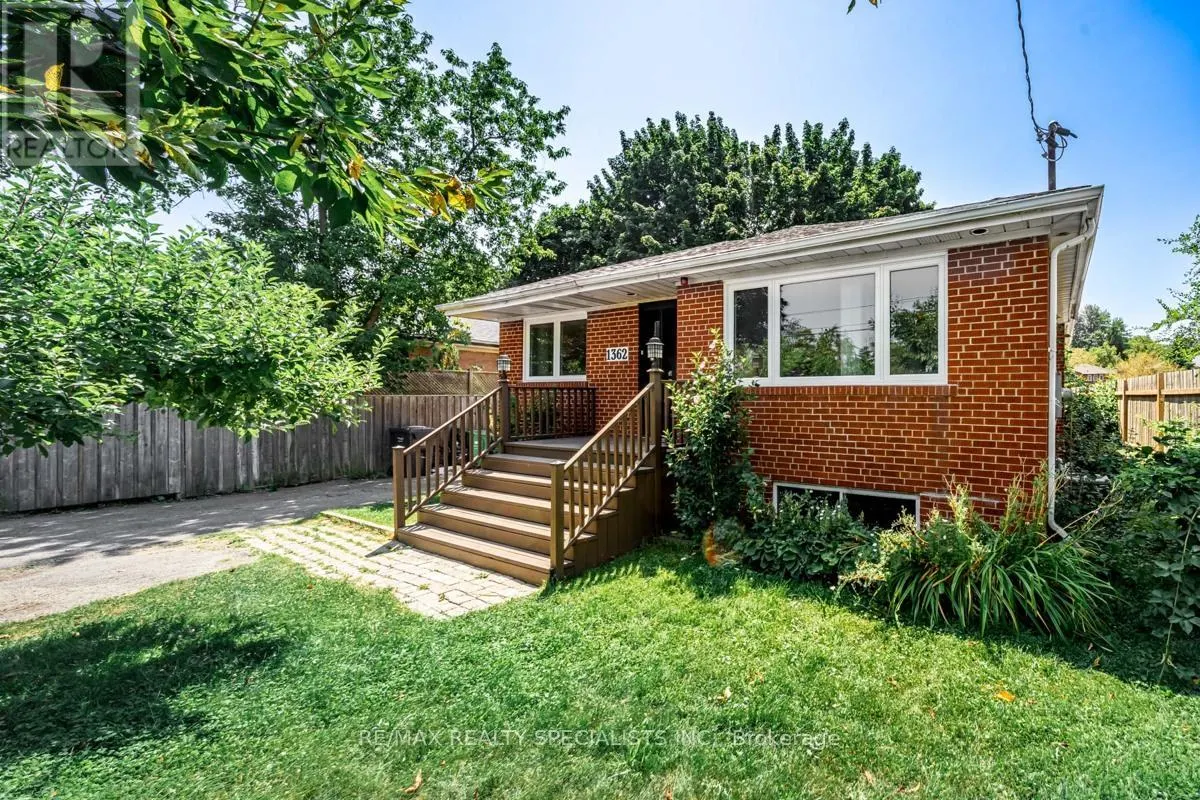 UPPER - 1362 CAWTHRA ROAD